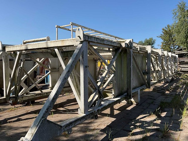 Vakwerkgiek boormast "derrick" - afbeelding 2 van  7