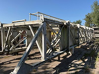 Vakwerkgiek boormast "derrick" - afbeelding 2 van  7
