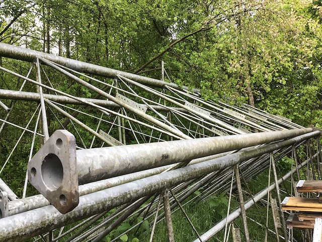 Vakwerkmast 24 meter hoog - afbeelding 7 van  9