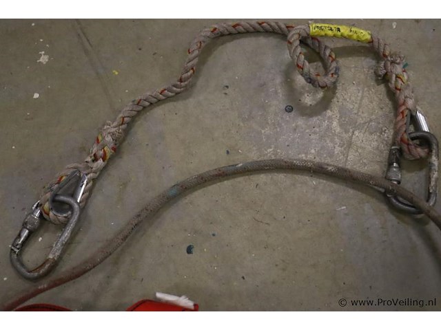 Valharnas met dubbele vallijn en ankerhaken - afbeelding 5 van  5