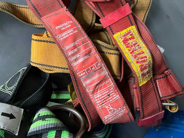 Valharnas & steigerhaak - afbeelding 4 van  6