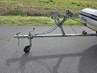 Valiant - d-300 - rubberboot rib met trailer en 10 pk - afbeelding 2 van  19