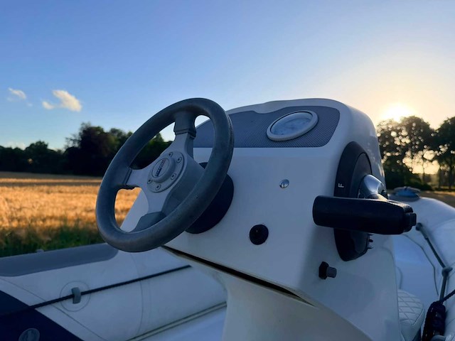 Valiant v450 met trailer - afbeelding 3 van  7