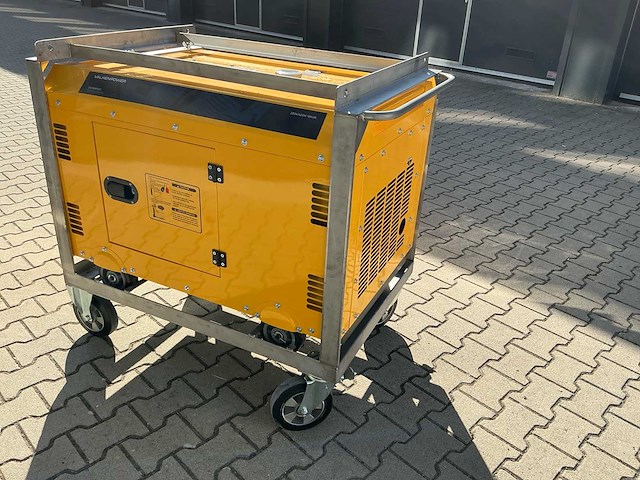 Valkenpower dg11000se3 luchtgekoelde diesel generator in rvs hijskrat - afbeelding 19 van  21