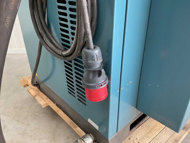 Valkenpower vp75s12 luchtcompressor - afbeelding 5 van  7