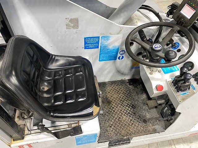 Valla - 2017 - 50e - 7.1m hijshoogte - telescoopkraan - afbeelding 5 van  5