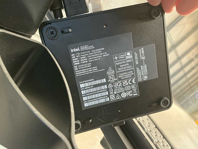 Valor 2024 qliqflow geautomatiseerde print & apply labelinstallatie met interroll transportbaan (zeer weinig draaiuren) - afbeelding 11 van  25