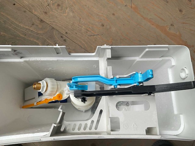 Valsir vs0830501 toilet reservoir - afbeelding 2 van  3