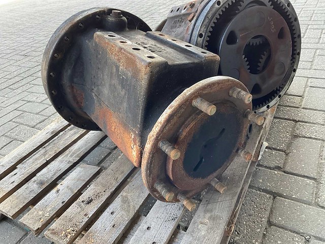 Valtra eind aandrijving (2x) - afbeelding 5 van  6