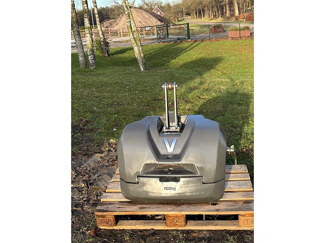 Valtra frontgewicht 2x600 - afbeelding 4 van  5