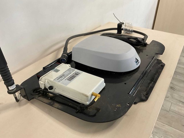 Valtra / novatel autoguide gps ontvanger - afbeelding 3 van  5