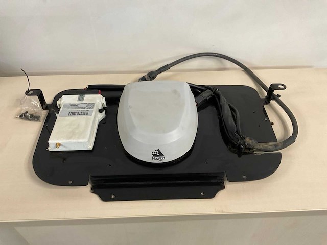 Valtra / novatel autoguide gps ontvanger - afbeelding 2 van  5