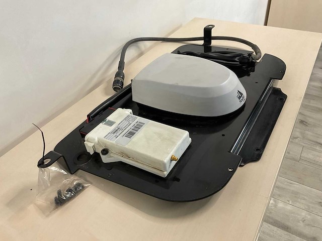 Valtra / novatel autoguide gps ontvanger - afbeelding 3 van  5