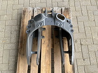 Valtra t-serie fronthef neusdeel - afbeelding 3 van  5