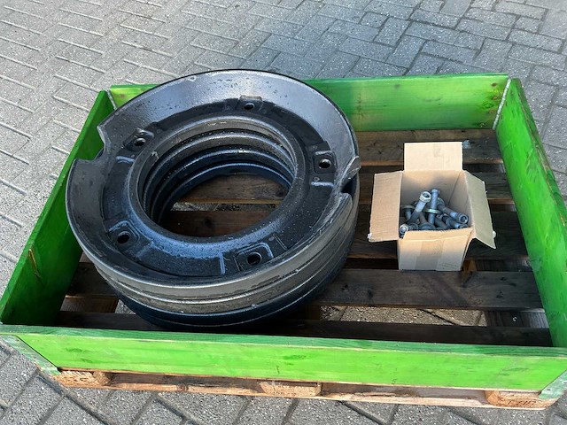 Valtra-valmet wielgewicht (4x) - afbeelding 1 van  3