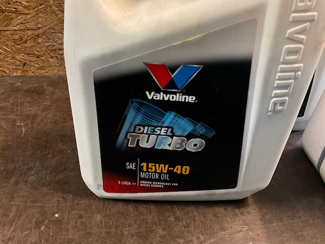 Valvoline diesel turbo 15w-40 5 liter (3x) - afbeelding 1 van  1
