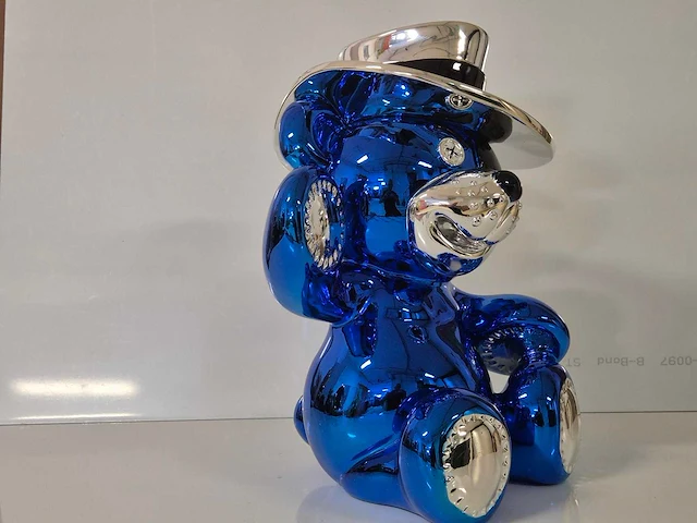 Van apple - resin / chroom - 38 x 33 - afbeelding 3 van  4