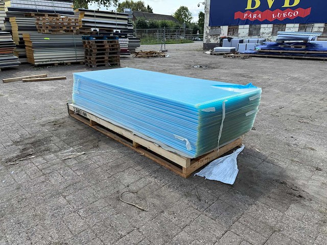 Van boven - polycarbonaat sheets - dakmaterialen 72,50 m2 (29x) - afbeelding 5 van  7