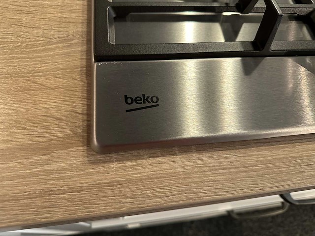 Van camp - showroomkeuken - afbeelding 13 van  30