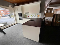 Van camp - showroomkeuken - afbeelding 18 van  24