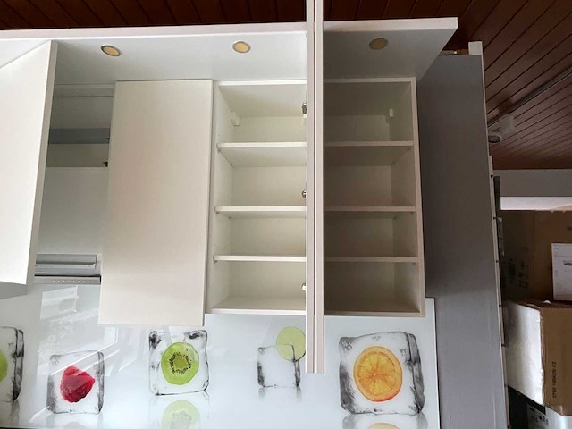 Van camp - showroomkeuken - afbeelding 10 van  18