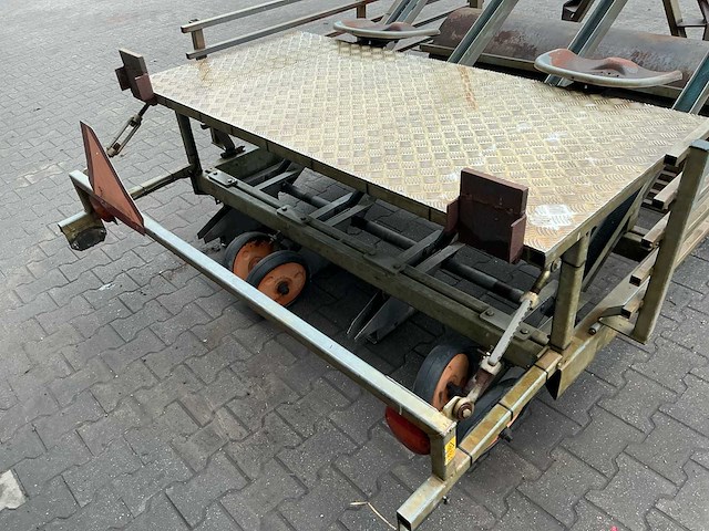 Van de beucken plant- en pootmachine - afbeelding 6 van  16