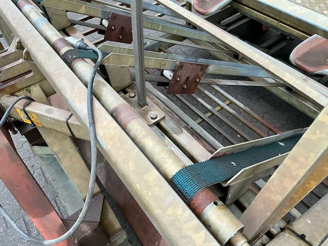 Van de beucken plant- en pootmachine - afbeelding 11 van  16