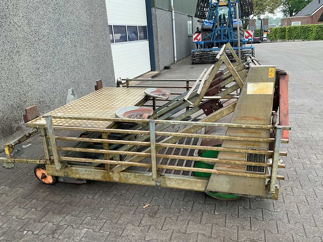 Van de beucken plant- en pootmachine - afbeelding 12 van  16