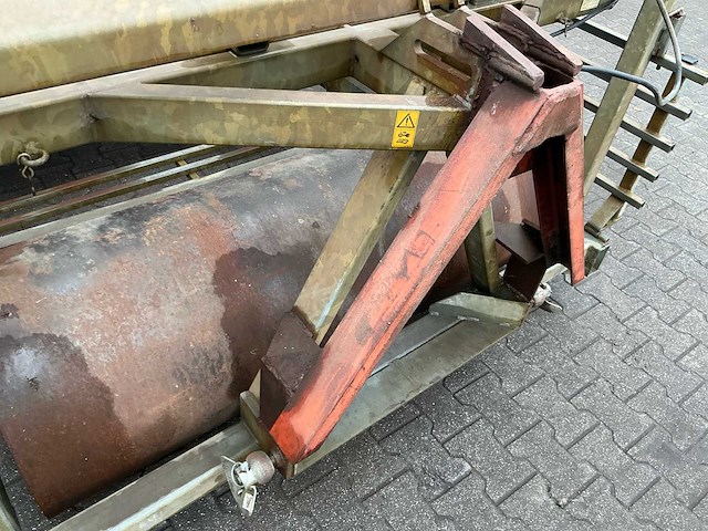 Van de beucken plant- en pootmachine - afbeelding 15 van  16