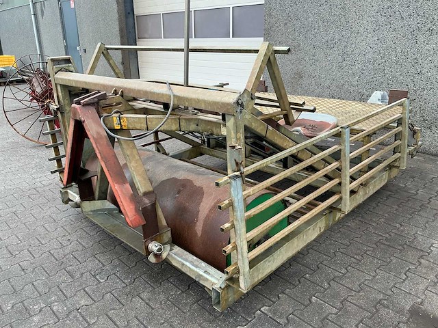 Van de beucken plant- en pootmachine - afbeelding 1 van  2