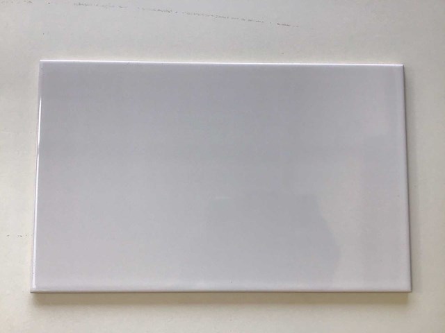 Van de bilt - glanswit - 25x40 cm - 32m2 - wandtegel - afbeelding 1 van  5