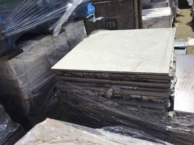 Van de bilt - grijs - 60x60 cm - 14,4m2 - wandtegel - afbeelding 4 van  5