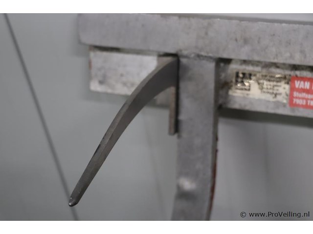 Van deest import rietdekkersstoel type dv251 - afbeelding 3 van  4