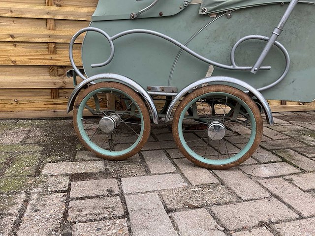 Van delft vintage poppenwagen - afbeelding 4 van  8