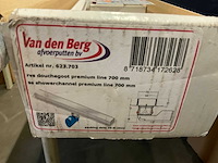 Van den berg douchegoot rvs 70 cm - afbeelding 2 van  2