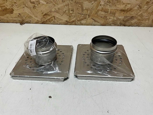 Van den berg rvs deksel met opgelaste mof ø 75 mm (2x) - afbeelding 2 van  2