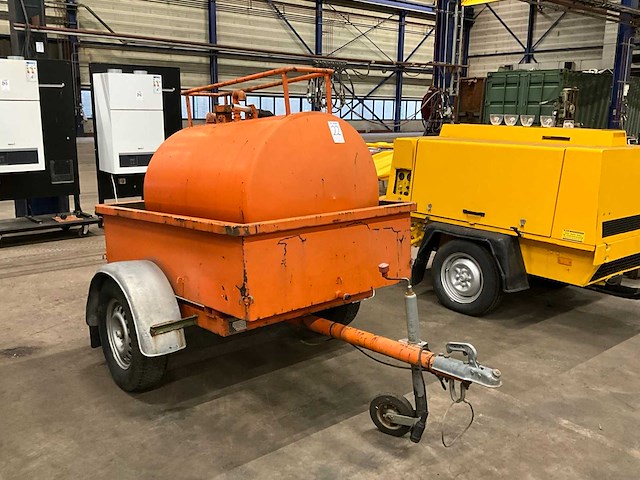 Van den dries brandstof aanhangwagen - afbeelding 7 van  13