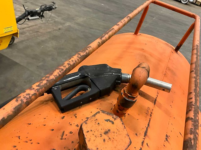 Van den dries brandstof aanhangwagen - afbeelding 12 van  13