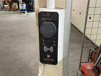 Van der sijs laadpaal - afbeelding 1 van  2