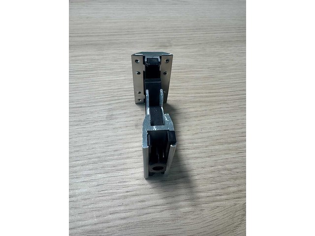 Van der valk - 721550zw - tussenklem tbv zonnepanelen (150x) - afbeelding 3 van  4
