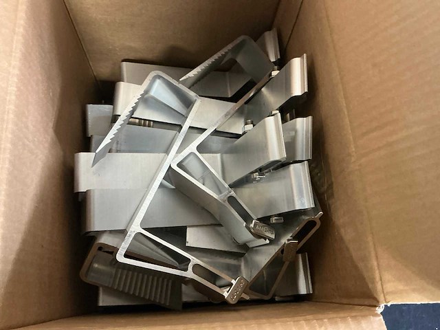 Van der valk 729531 aluminium slimline dakhaak 40-50mm - twist (20x) - afbeelding 7 van  7