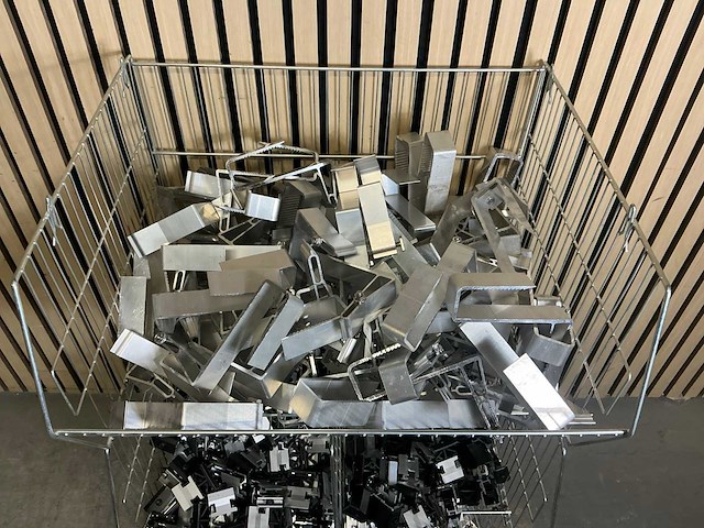 Van der valk partij diverse bevestigingsmaterialen/klemmen - afbeelding 2 van  9