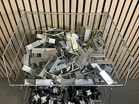 Van der valk partij diverse bevestigingsmaterialen/klemmen - afbeelding 2 van  9