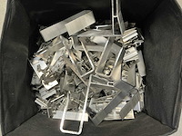 Van der valk partij diverse bevestigingsmaterialen/klemmen - afbeelding 1 van  5