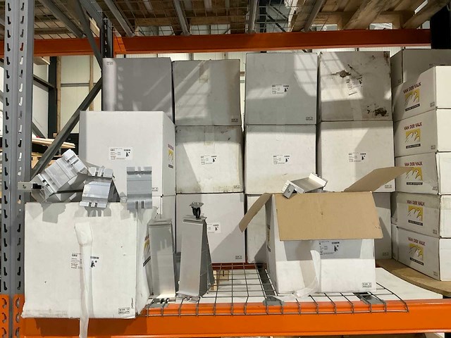 Van der valk valkpro+ alu achtervoet zijkant (925x) - afbeelding 2 van  9