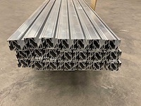 Van der valk valkside++ 467cm aluminium zonnepaneel montageprofiel (42x) - afbeelding 2 van  2