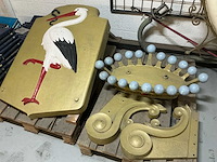 Van enthoven gietijzeren kunstwerk (wapenschild den haag) - afbeelding 1 van  8