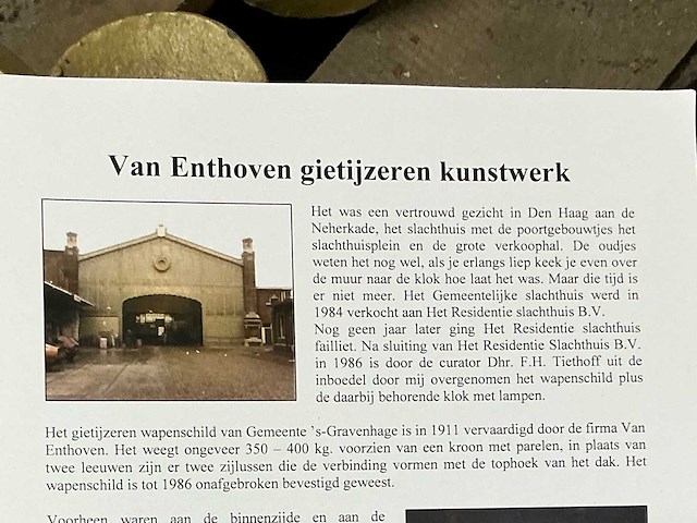 Van enthoven gietijzeren kunstwerk (wapenschild den haag) - afbeelding 8 van  8
