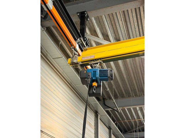 Van herwijnen dubbele bovenloophalkraan 500/750kg - afbeelding 3 van  5