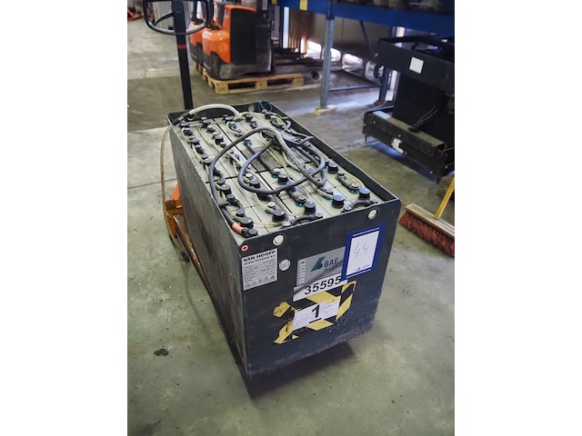 Van hoof - afbeelding 2 van  4